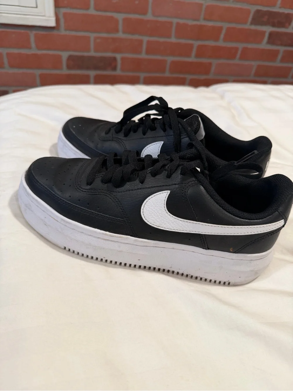Nike Black and White womens  Platform Sneakers
